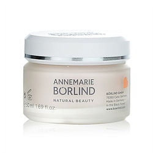 AnneMarieBorlind_ROSENTAU Nourishing Night Cream_50 mL
